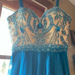 Foryoudress Prom dress size 4.